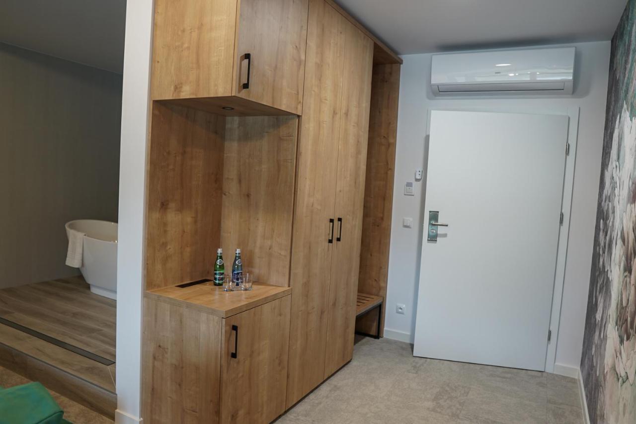 Hotel Szklane Lniane Korczyna  Esterno foto